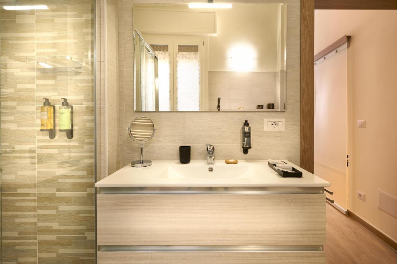 D'Azeglio 62 Luxury Rooms Bologne Extérieur photo