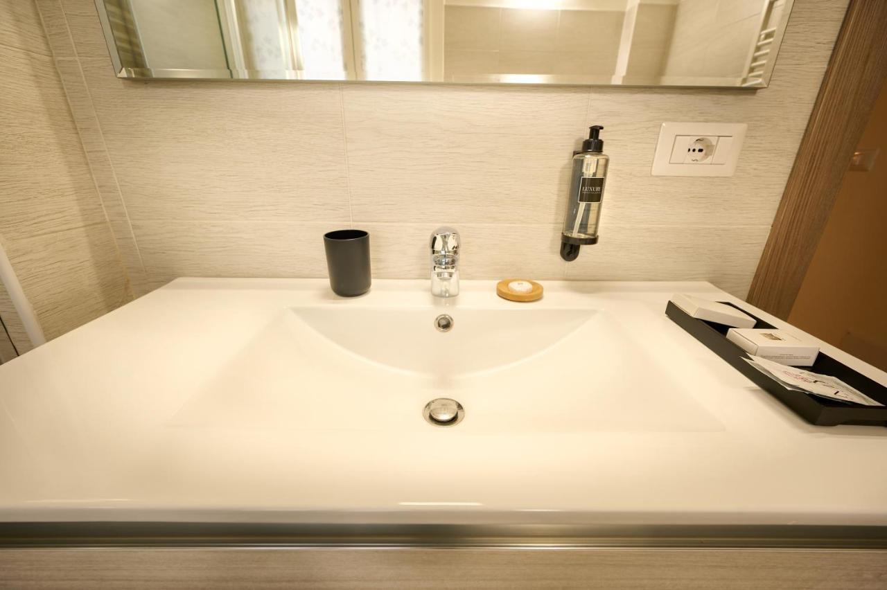 D'Azeglio 62 Luxury Rooms Bologne Extérieur photo