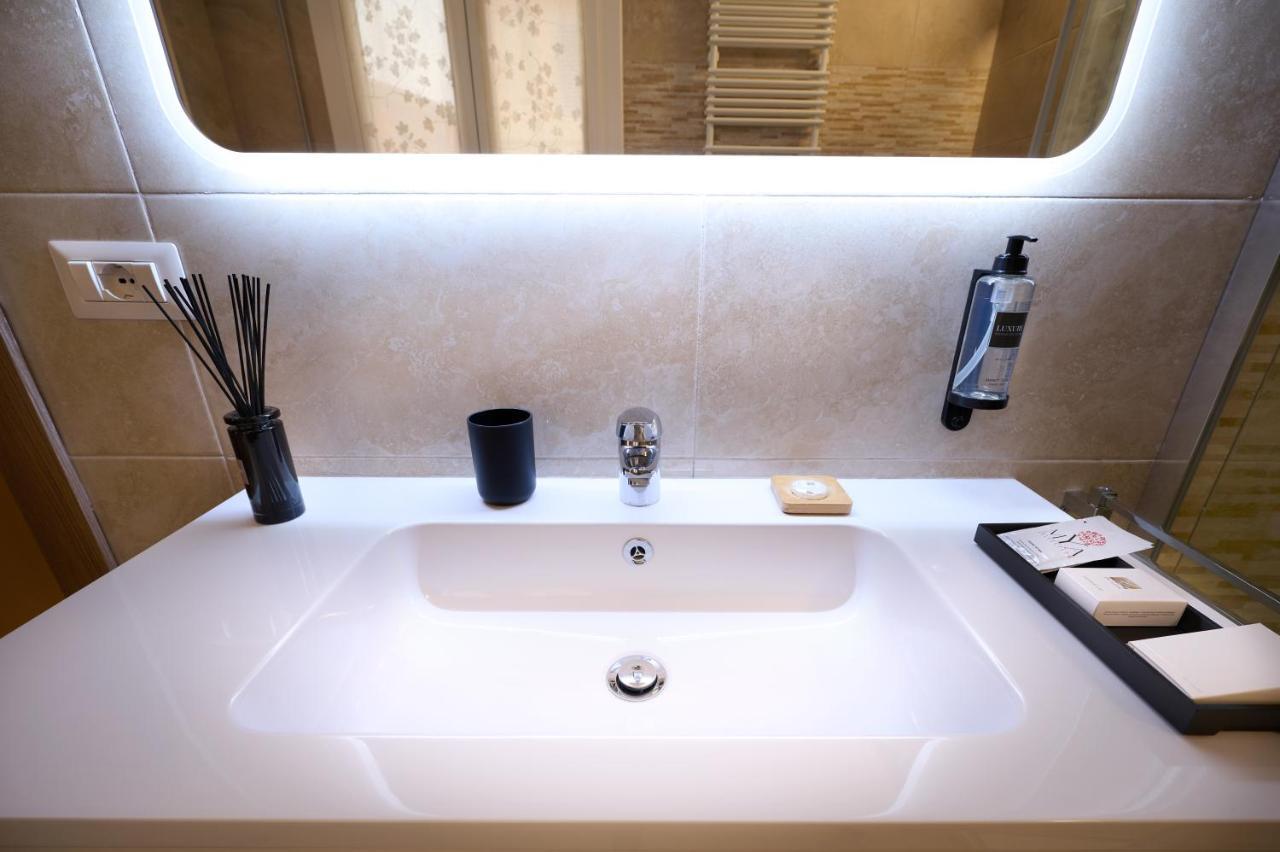 D'Azeglio 62 Luxury Rooms Bologne Extérieur photo